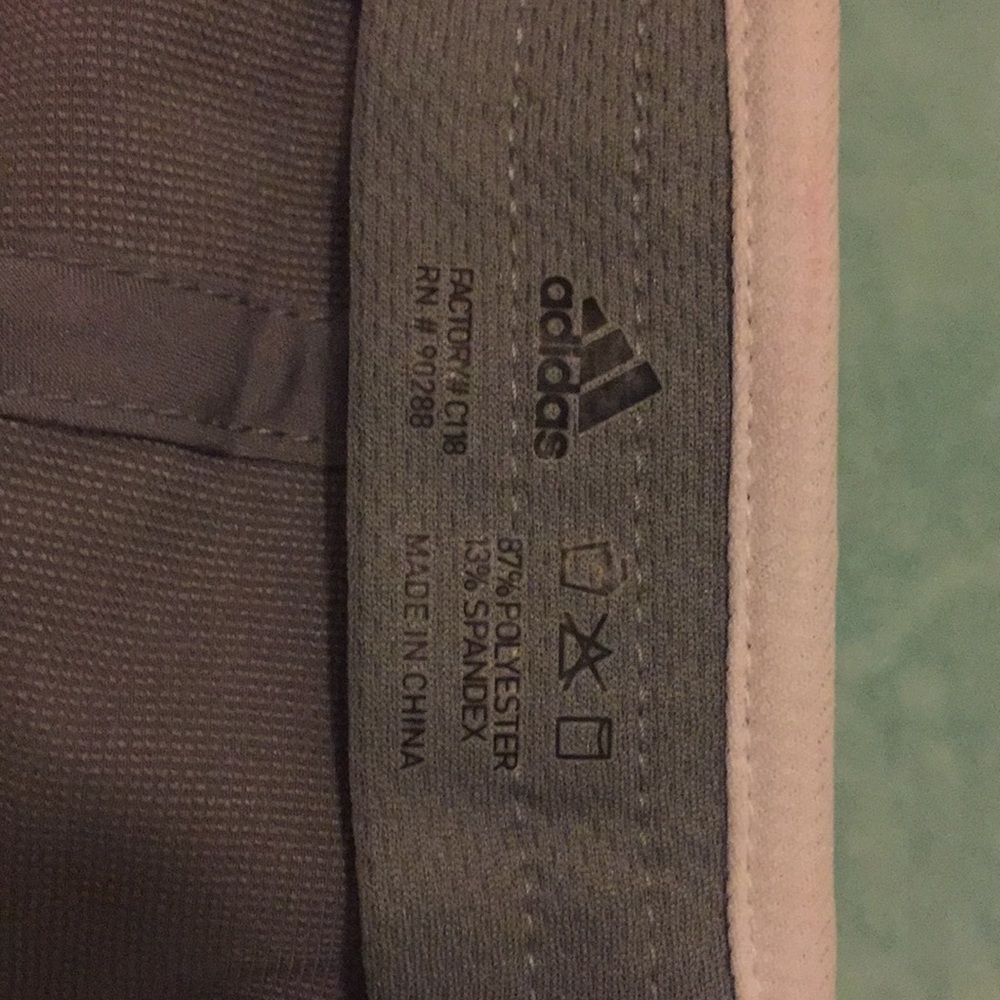 Adidas hat - Picture 3 of 3